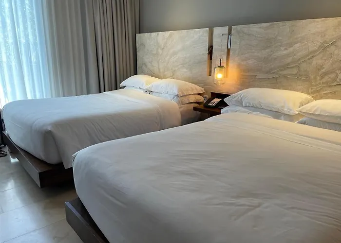 Solaz A Luxury Collection Resort *